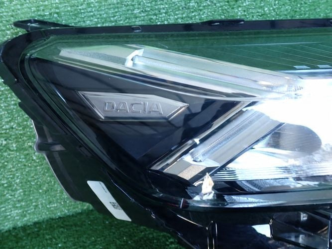 Frontscheinwerfer Dacia Sandero III Logan 260102586 Rechts Headlight