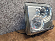 Laden Sie das Bild in den Galerie-Viewer, Frontscheinwerfer Land Rover Range L322 Xenon Links Scheinwerfer Headlight SCH2766906312th