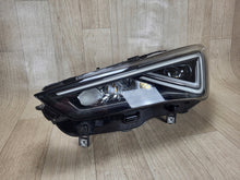 Laden Sie das Bild in den Galerie-Viewer, Frontscheinwerfer Seat Tarraco 5FJ941007J Full LED Links Scheinwerfer Headlight