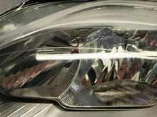 Laden Sie das Bild in den Galerie-Viewer, Frontscheinwerfer Ford Mondeo 7S71-13101-EF Links Scheinwerfer Headlight SCH9228134860bn