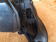 Load image into Gallery viewer, Frontscheinwerfer BMW 5 E60 E61 7177739 7259526 Xenon Links Headlight SCH2374635807wd