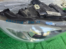 Laden Sie das Bild in den Galerie-Viewer, Frontscheinwerfer BMW 3 E91 E90 6942748 Rechts Scheinwerfer Headlight SCH6967947165xk