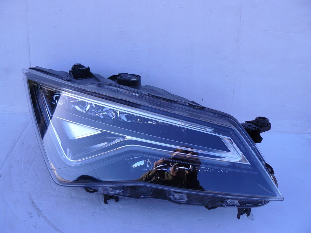 Frontscheinwerfer Seat Ateca 576941008D LED Rechts Scheinwerfer Headlight