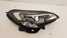 Load image into Gallery viewer, Frontscheinwerfer Opel Corsa E 13381348 Xenon Rechts Scheinwerfer Headlight