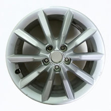 Load image into Gallery viewer, 1x Alufelge 17 Zoll 7.0&quot; 5x112 43ET 8U0601025S Audi Q3 Rim Wheel