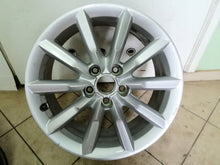 Load image into Gallery viewer, 1x Alufelge 17 Zoll 7.0&quot; 5x112 43ET 8U0601025S Audi Q3 Rim Wheel