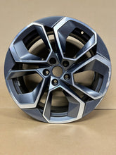 Laden Sie das Bild in den Galerie-Viewer, 1x Alufelge 19 Zoll 7.5&quot; 5x112 48ET Glanz Silber 5E3601025 Skoda Octavia