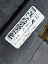 Load image into Gallery viewer, Frontscheinwerfer Peugeot Expert 9808235780 Rechts Scheinwerfer Headlight SCH5117896901jp