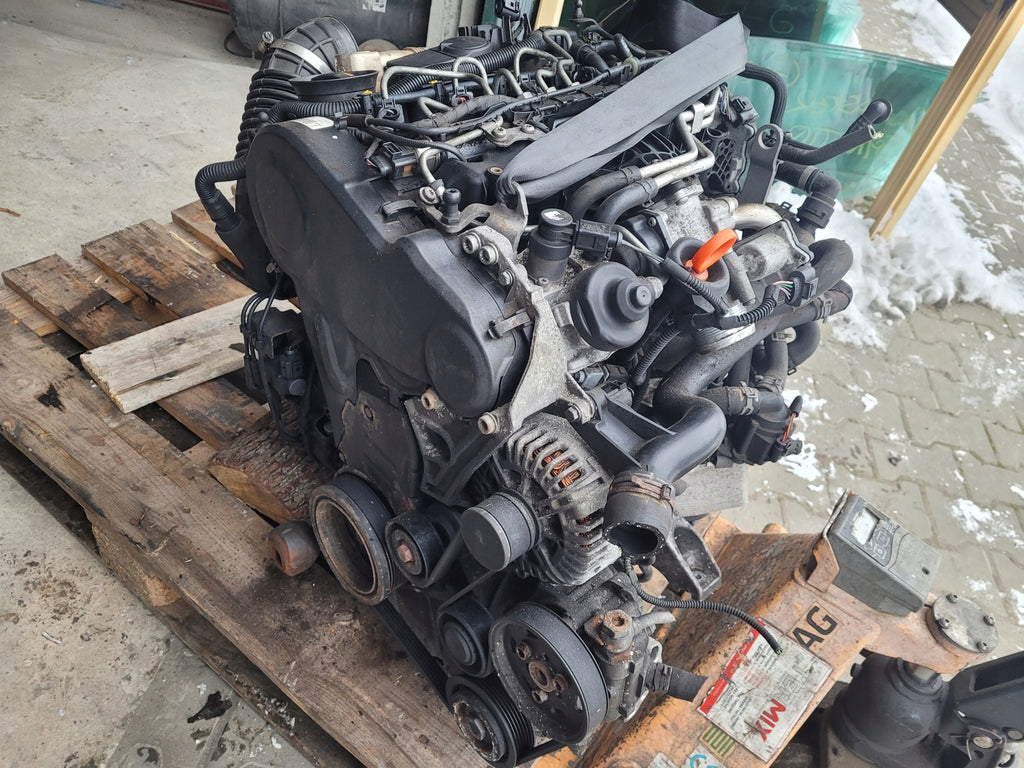 Motor Audi A4 B8 CAGA 2.0 TDI 143PS 105kW 119TKm Diesel Engine Komplett