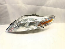 Laden Sie das Bild in den Galerie-Viewer, Frontscheinwerfer Ford Mondeo 7S71-13101-EF Links Scheinwerfer Headlight SCH9228134860bn