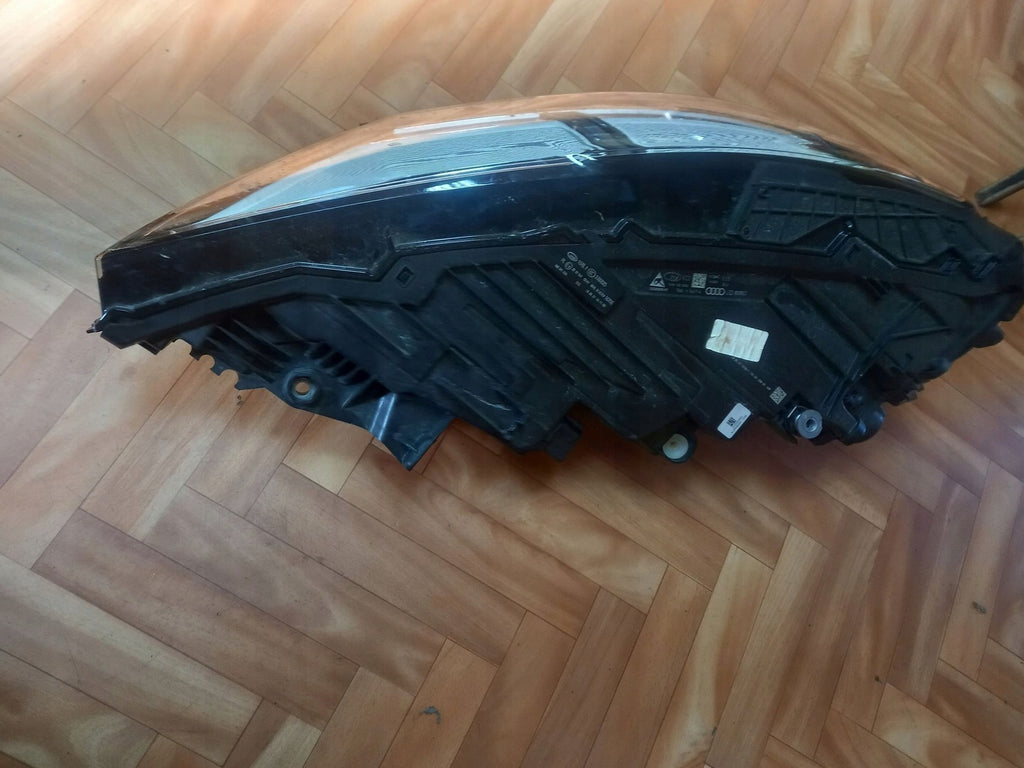 Frontscheinwerfer Audi Q8 4M8941034 Vorderseite Scheinwerfer Headlight
