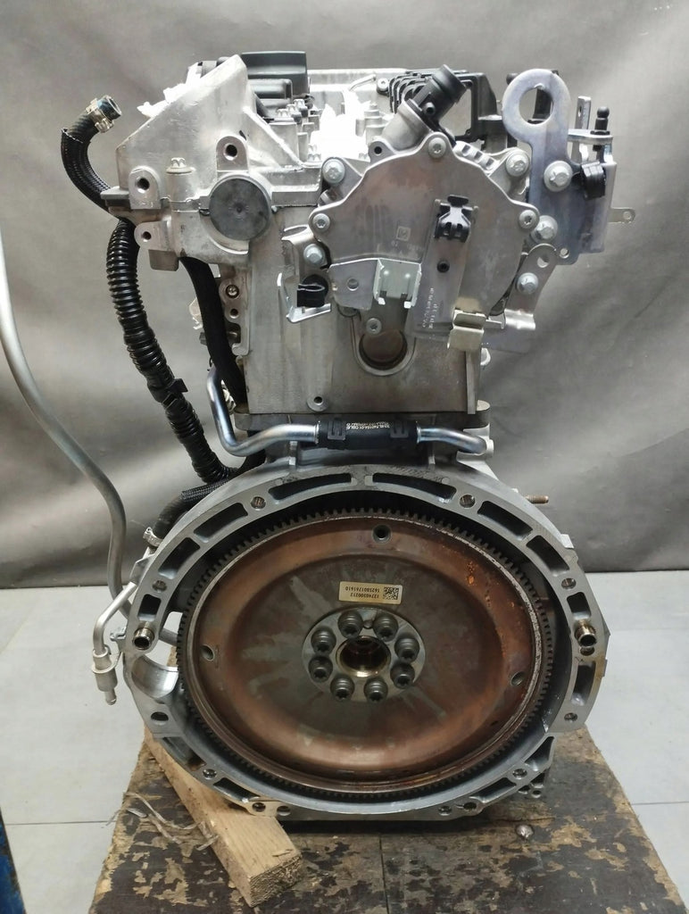 Motor Mercedes-Benz Glc X253 274920 2.0 CGI 180TKm 2016 Benzin Engine Unkomplett