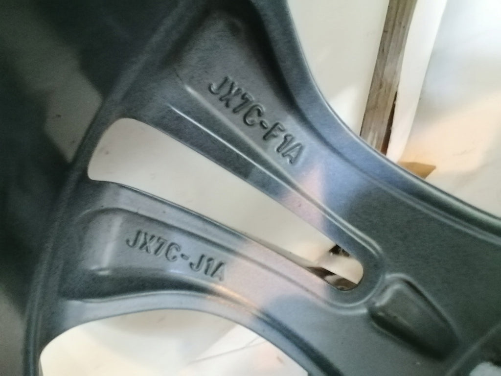 1x Alufelge 17 Zoll 7.0" 5x108 50ET Graphit JX7C-F1A Ford Focus Rim Wheel FEL1522330694ty