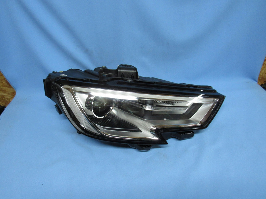 Frontscheinwerfer Audi A3 8V0941006E Xenon Rechts Scheinwerfer Headlight