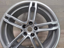 Load image into Gallery viewer, 1x Alufelge 19 Zoll 95B601025BC Porsche Macan Rim Wheel FEL9205726553bg