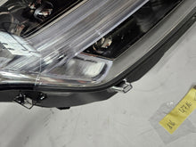 Laden Sie das Bild in den Galerie-Viewer, Frontscheinwerfer Volvo Xc90 II 32404716 Full LED Rechts Scheinwerfer Headlight