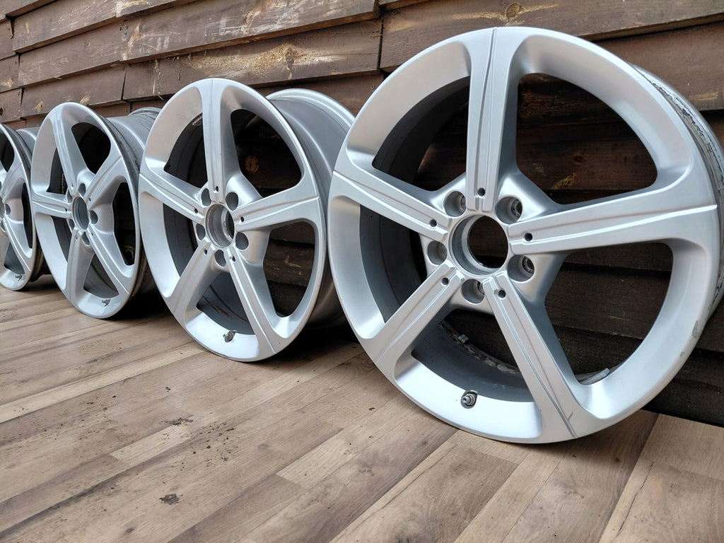 4x Alufelge 17 Zoll 6.5" 5x112 44ET Glanz Silber A1774011200 Mercedes-Benz FEL5164992875qr