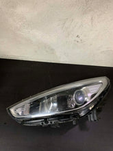 Laden Sie das Bild in den Galerie-Viewer, Frontscheinwerfer Hyundai I30 III G4921-22010 Links Scheinwerfer Headlight SCH3255005196di