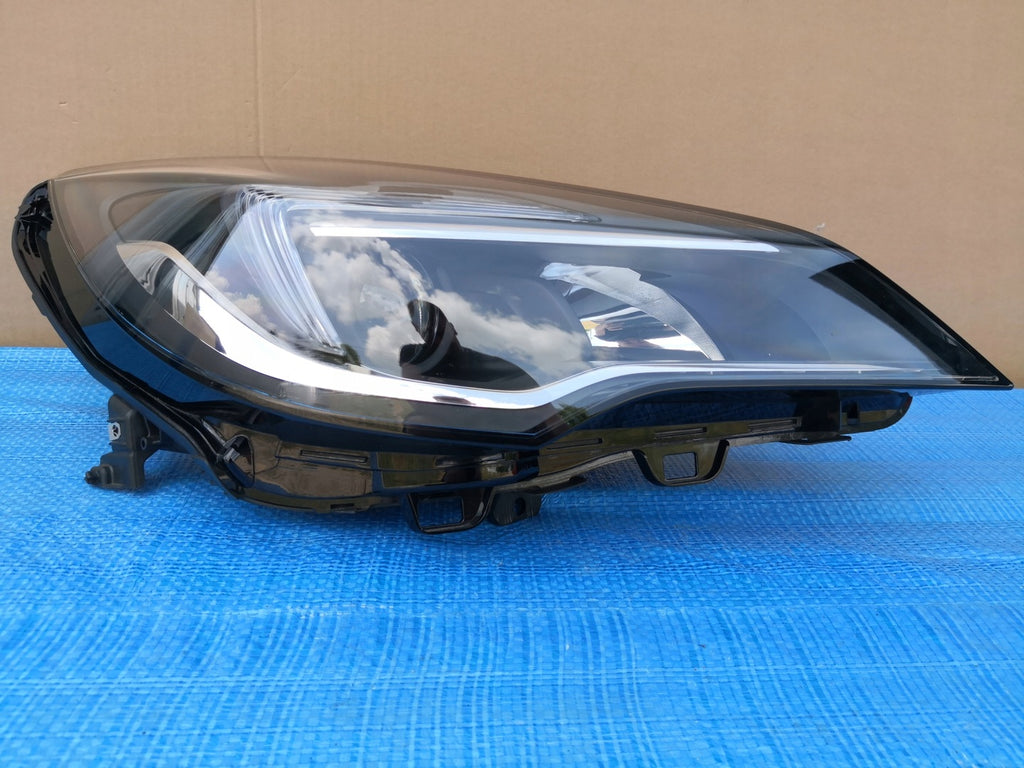 Frontscheinwerfer Opel Astra 662588537 LED Rechts Scheinwerfer Headlight