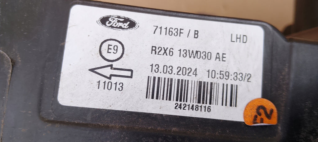 Frontscheinwerfer Ford Transit Courier R2X613W030AE Links Scheinwerfer Headlight SCH4925475618sh
