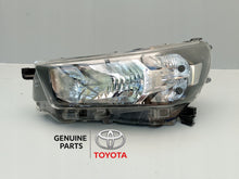 Laden Sie das Bild in den Galerie-Viewer, Frontscheinwerfer Toyota Hilux VIII 81150-0KK60 Links Scheinwerfer Headlight SCH4889308514ig