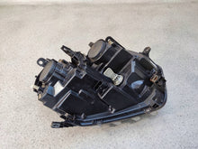 Laden Sie das Bild in den Galerie-Viewer, Frontscheinwerfer Dacia Duster 260609367R Links Scheinwerfer Headlight SCH1245081544be