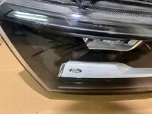 Laden Sie das Bild in den Galerie-Viewer, Frontscheinwerfer Ford Transit Connect 2KF941035B Full LED Rechts oder Links SCH4077554911qk
