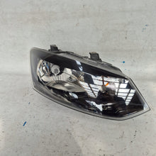 Load image into Gallery viewer, Frontscheinwerfer VW Polo 6R1941016E Rechts Scheinwerfer Headlight SCH2626119228pm