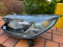 Laden Sie das Bild in den Galerie-Viewer, Frontscheinwerfer Honda Crv Cr-V Xenon Links Scheinwerfer Headlight