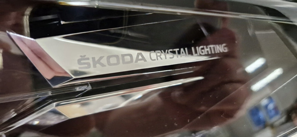 Frontscheinwerfer Skoda Enyaq 5LB941015A LED Links Scheinwerfer Headlight