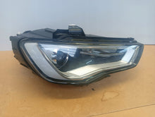 Laden Sie das Bild in den Galerie-Viewer, Frontscheinwerfer Audi A3 8V0941006 LED Ein Stück (Rechts oder Links) Headlight