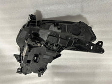 Laden Sie das Bild in den Galerie-Viewer, Frontscheinwerfer Renault Clio 5 260606923R Links Scheinwerfer Headlight SCH2649866583kh