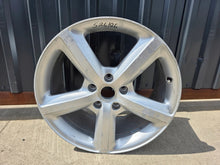 Laden Sie das Bild in den Galerie-Viewer, 1x Alufelge 20 Zoll 9.0" 5x130 60ET Glanz Silber 4L0601025H Audi I Rim Wheel FEL6678671424qq