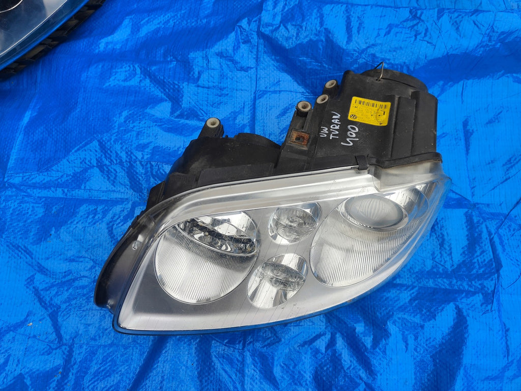 Frontscheinwerfer VW Touran 1T0941031K 301205271 Xenon Links Headlight