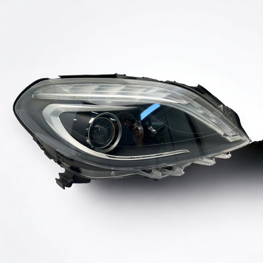 Frontscheinwerfer Mercedes-Benz W246 A2468207861 Xenon Rechts Headlight