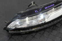Laden Sie das Bild in den Galerie-Viewer, Frontscheinwerfer Jeep Cherokee I Kl 68157105AS LED Links Scheinwerfer Headlight SCH2114400594lx
