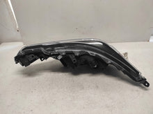 Laden Sie das Bild in den Galerie-Viewer, Frontscheinwerfer Toyota Corolla 81110-02S60 Full LED Rechts Headlight