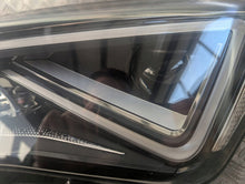 Load image into Gallery viewer, Frontscheinwerfer Seat Leon 5FB941007G Links Scheinwerfer Headlight SCH8294764392id