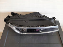 Laden Sie das Bild in den Galerie-Viewer, Frontscheinwerfer VW Touareg 761941774 Rechts Scheinwerfer Headlight SCH9015059780sj