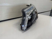 Laden Sie das Bild in den Galerie-Viewer, Frontscheinwerfer Mercedes-Benz Vito W447 A4479060101 Links Headlight SCH9252540554vs