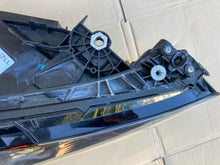 Laden Sie das Bild in den Galerie-Viewer, Frontscheinwerfer BMW 4 G22 G23 BMW5A3B314-02 Rechts Scheinwerfer Headlight SCH2434805253nw