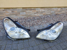 Laden Sie das Bild in den Galerie-Viewer, Frontscheinwerfer Mercedes-Benz Cls Ein Stück (Rechts oder Links) Headlight