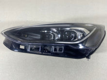 Laden Sie das Bild in den Galerie-Viewer, Frontscheinwerfer Ford Focus JX7B-13E017-AE LED Links Scheinwerfer Headlight