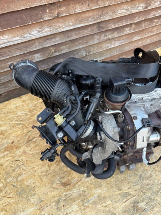 Motor VW Tiguan CBA 2.0 TDI Diesel Engine Komplett MOT9636567307fa