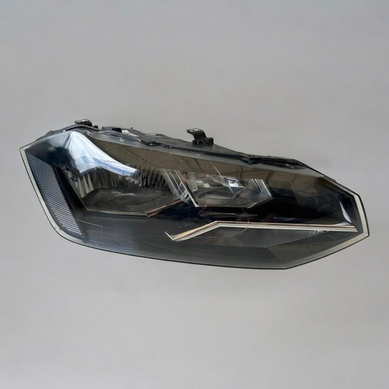 Frontscheinwerfer VW Polo 2G1941006 90099317 Rechts Scheinwerfer Headlight