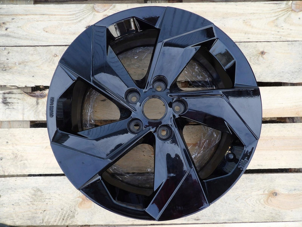 1x Alufelge 17 Zoll 7.0" 5x114.3 KE4096P200 Nissan Juke Rim Wheel FEL5432876178ao