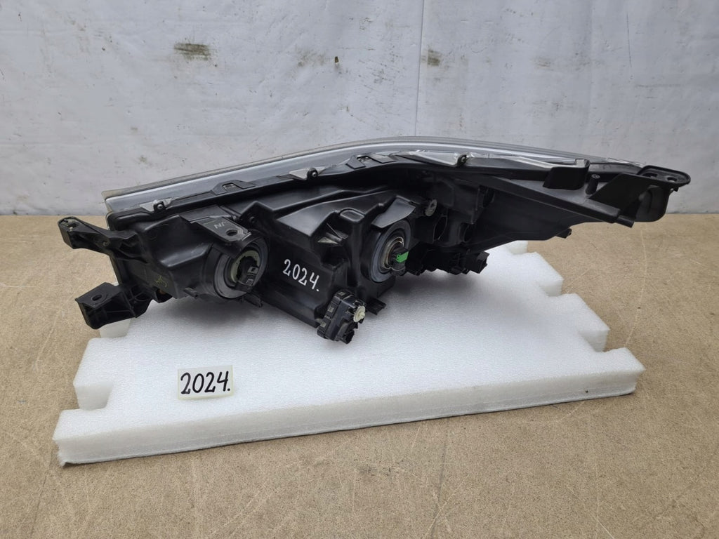 Frontscheinwerfer Toyota Hilux VIII 1EJ-923364 Rechts Scheinwerfer Headlight SCH6072047314cj