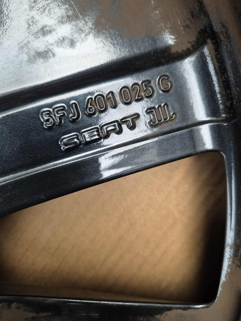 1x Alufelge 19 Zoll 7.0" 5x112 43ET 5FJ601025G Seat I Rim Wheel FEL4901426629ix