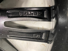 Load image into Gallery viewer, 1x Alufelge 19 Zoll 8.5" 5x110 29ET Glanz Schwarz 5A324E0 BMW 1 5 Rim Wheel FEL9574067986he