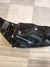 Laden Sie das Bild in den Galerie-Viewer, Frontscheinwerfer Ford JX7B-13W030-AE Links Scheinwerfer Headlight SCH4719478779bp